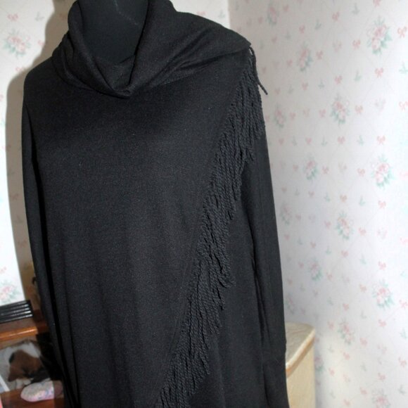 Avon / Studio 1886 Charcoal Gray Fringed Tunic Sweater, Small, NWOT - Picture 3 of 10
